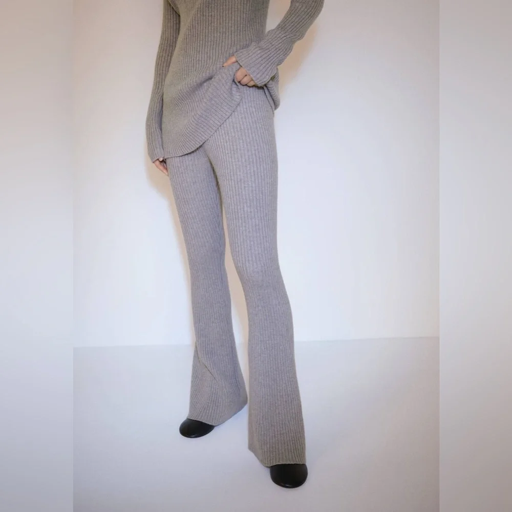 Mango MNG - 2 piece matching SET taupe light gray knit sweater and pants set